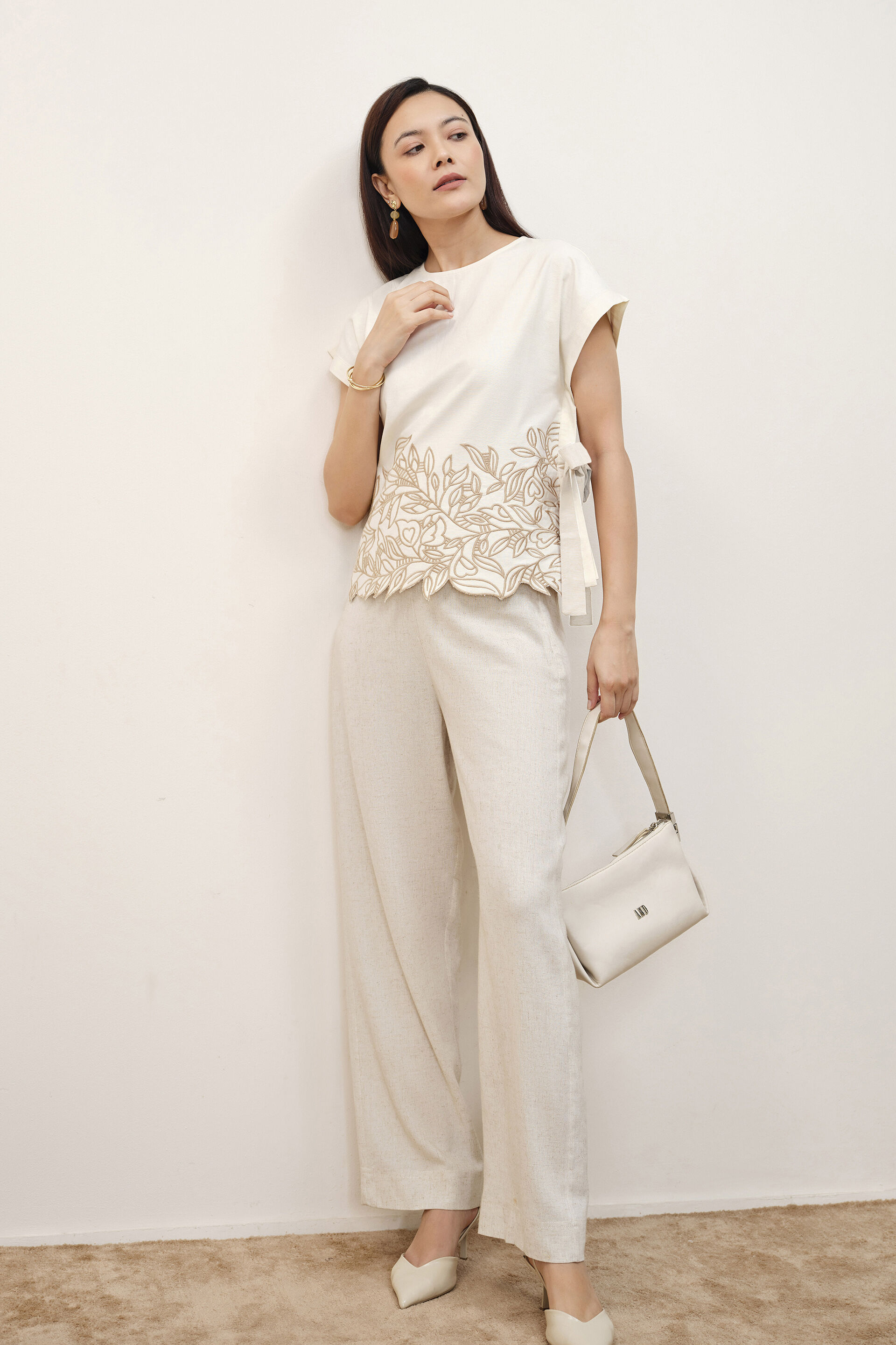 White Cutwork Boxy Top, Off White, image 3